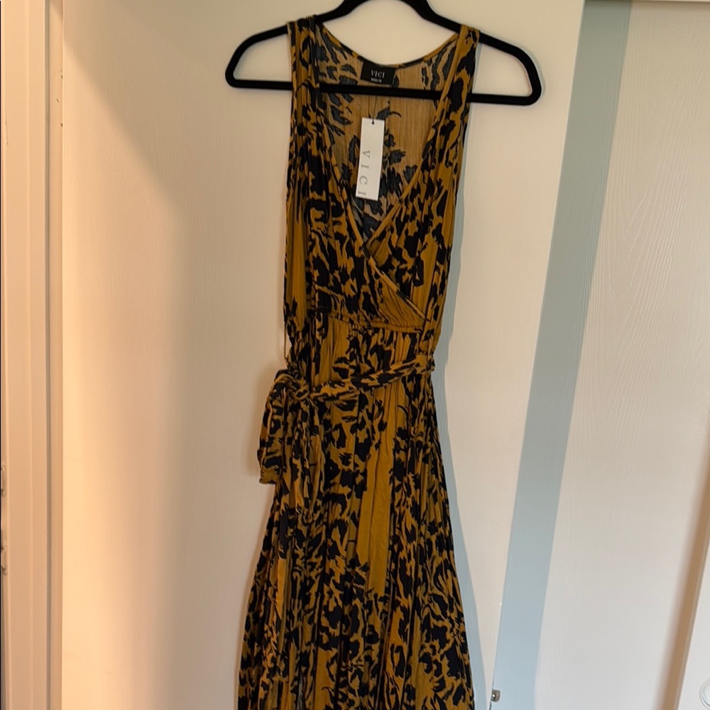 Vici Women's Yellow and Black Wrap Dress